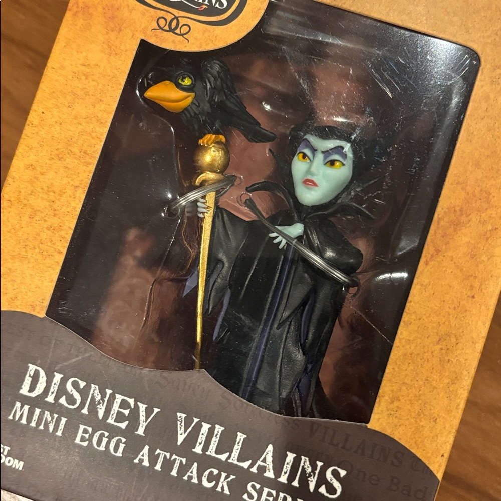 🌸 NIB Beast Kingdom Disney Villains Mini Egg Attack Maleficent Vinyl Figurine - Picture 5 of 5